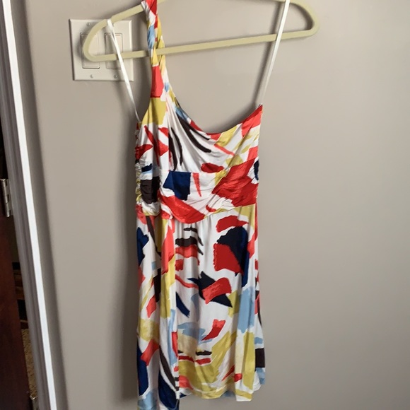 BCBG Maxazria - Picture 2 of 5